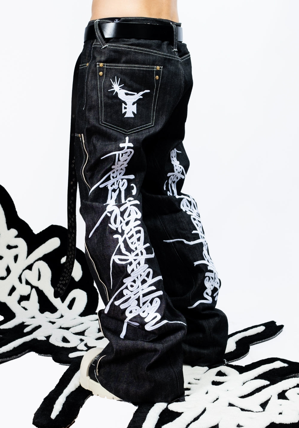 FVVO丨Red Selvedge Embroidered Raw Denim Jeans-White - PSYLOS 1, FVVO丨Red Selvedge Embroidered Raw Denim Jeans-White, Pants, FREE WORLD ORDER, PSYLOS 1