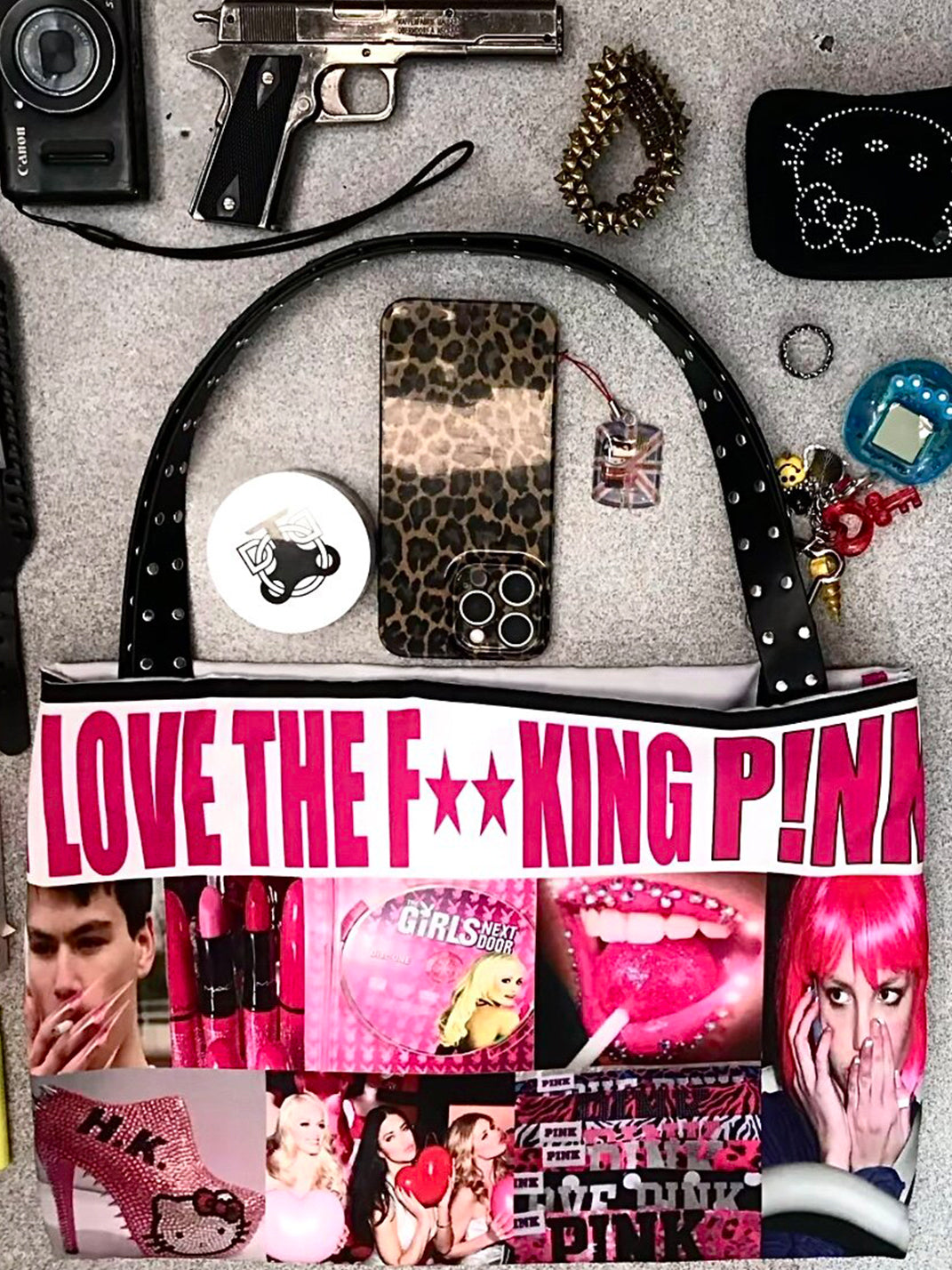 Riri Girls | Portrait Print Shoulder Bag