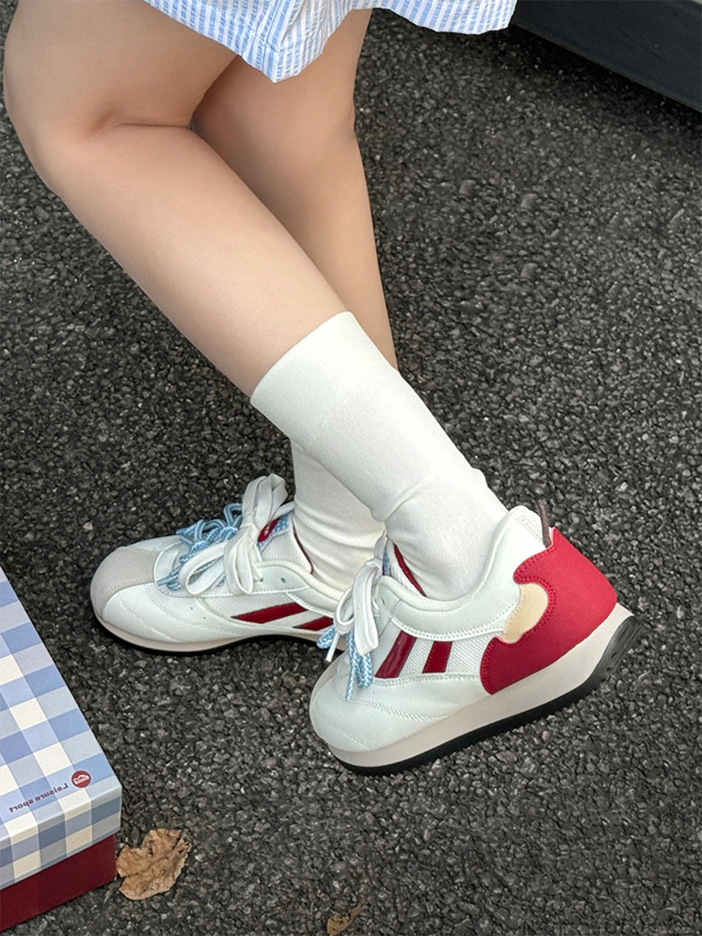 NSTCUApple Pattern Mesh Casual Sneakers Red / US 7 MEN / US 8.5 WOMEN = IT 39 NSTCUApple Pattern Mesh Casual Sneakers Red / US 7 MEN / US 8.5 WOMEN = IT 39