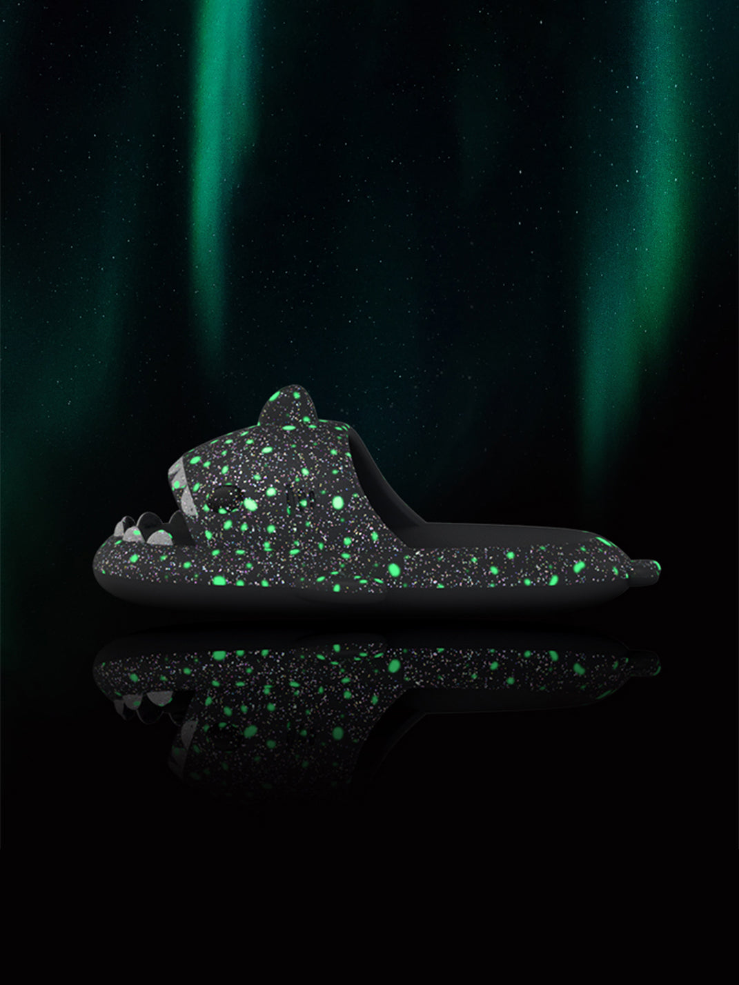 Chedoir | Glow-In-Dark Shark Anti-Slip Slides - PSYLOS 1, Chedoir | Glow-In-Dark Shark Anti-Slip Slides, Slippers, Chedoir, PSYLOS 1