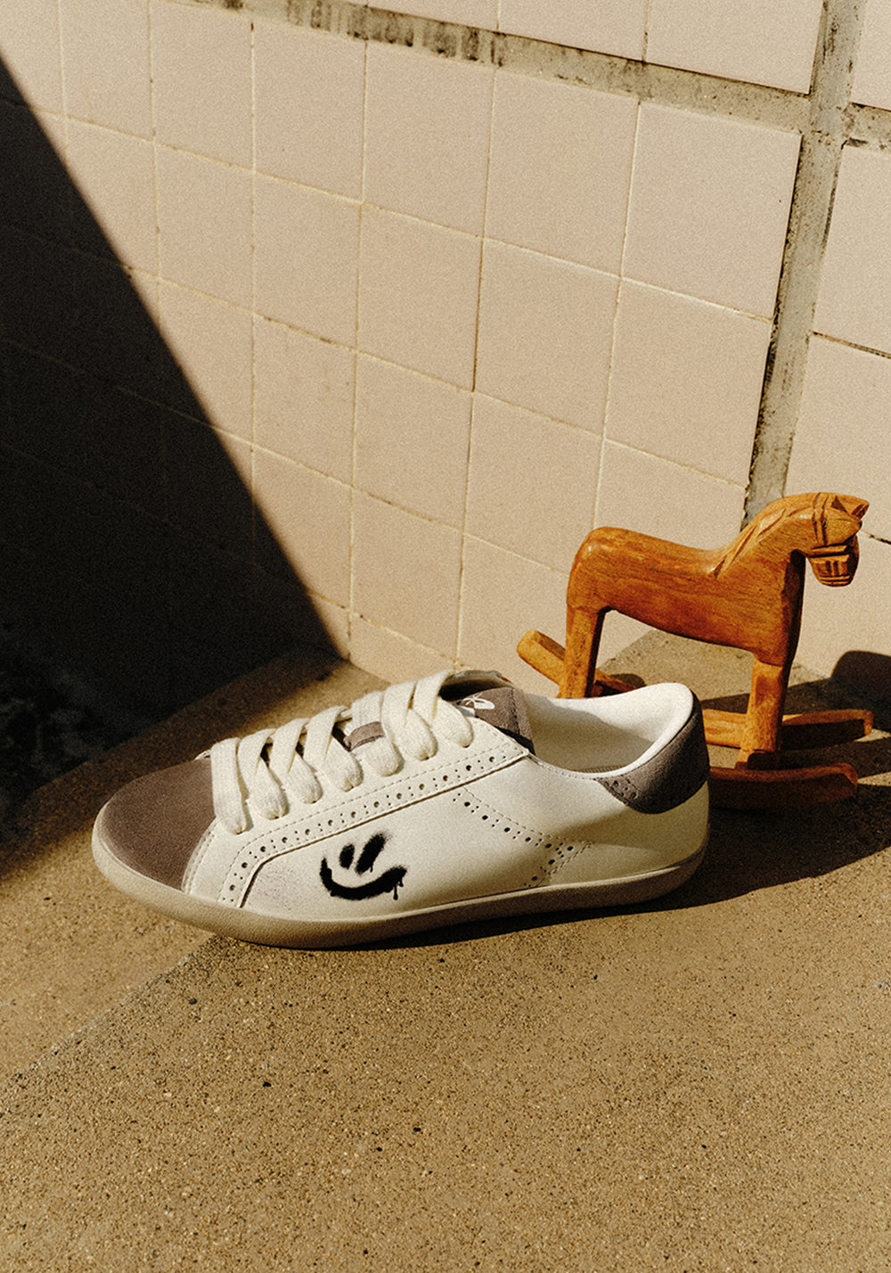 LeStream | Distressed Smile Casual Sneakers - PSYLOS 1, LeStream | Distressed Smile Casual Sneakers, Casual Sneakers, LeStream, PSYLOS 1