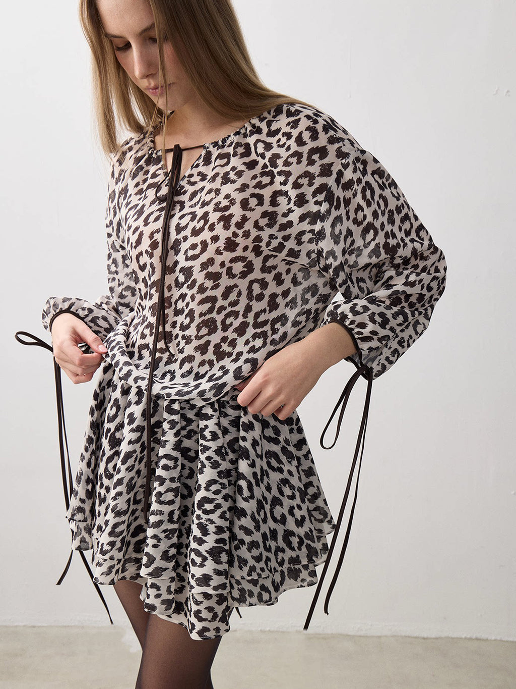 SukiBySuki | Adjustable Backless Leopard Print Mini Dress SukiBySuki | Adjustable Backless Leopard Print Mini Dress