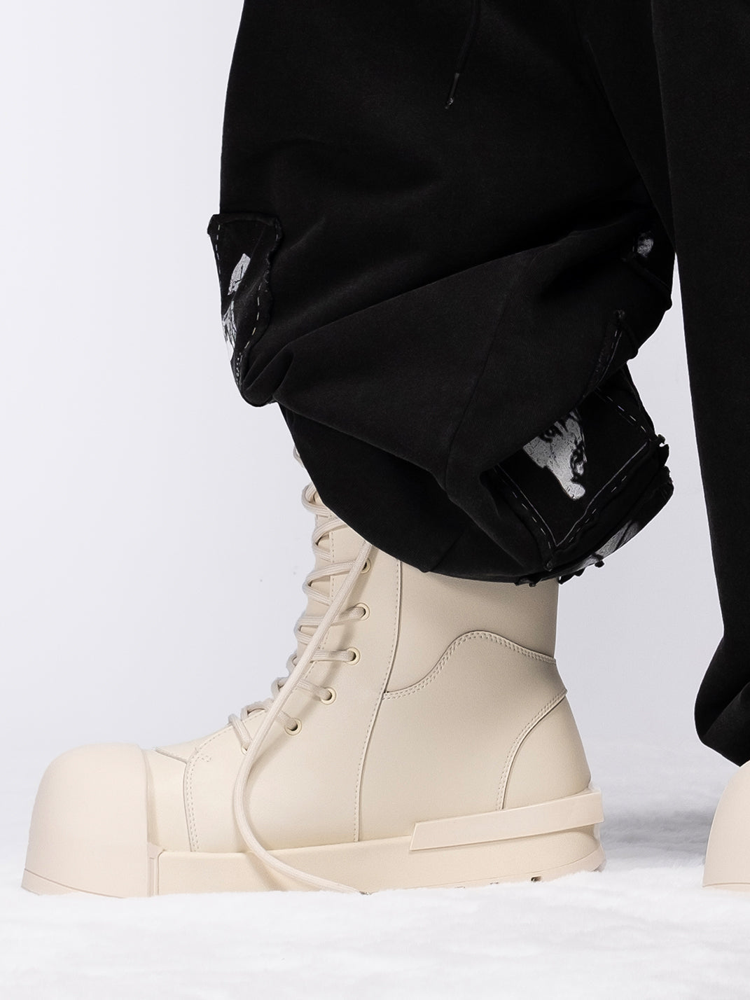 FVVO丨R/F White Architectural Round-Toe Combat Boots - PSYLOS 1, FVVO丨R/F White Architectural Round-Toe Combat Boots, Boots, FVVO&ROCKSTA, PSYLOS 1