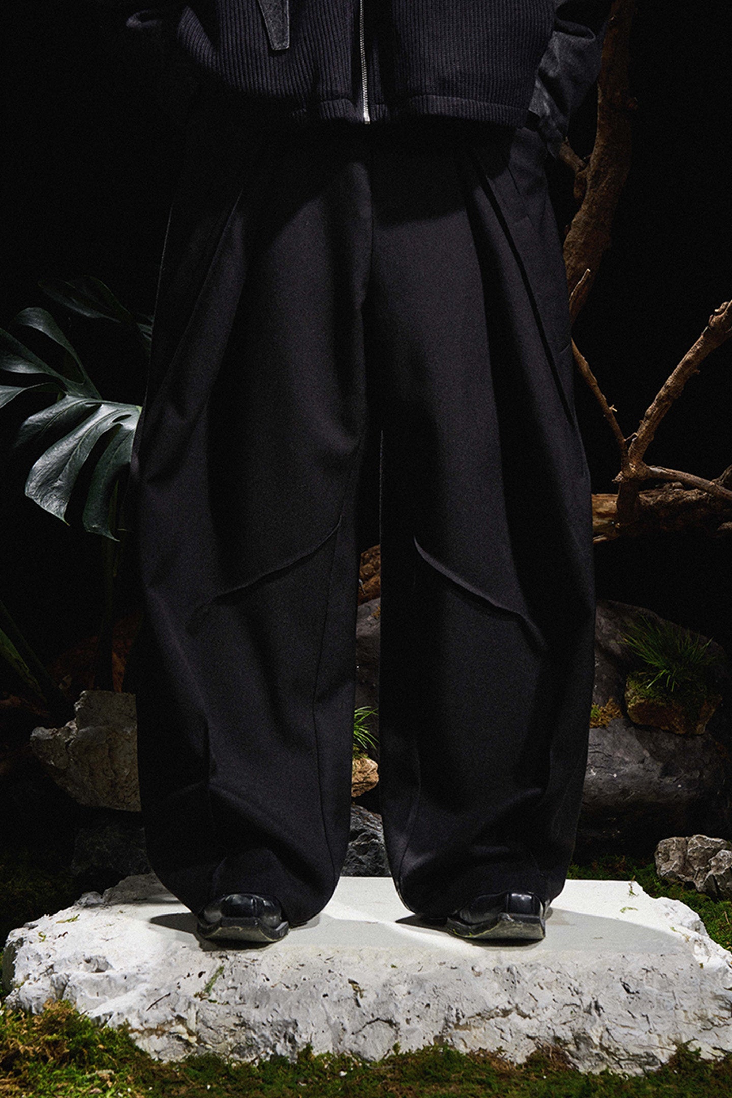 RELABEL丨Static Wing Pattern Thick Cut Trousers - PSYLOS 1, RELABEL丨Static Wing Pattern Thick Cut Trousers, Pants, RELABEL, PSYLOS 1