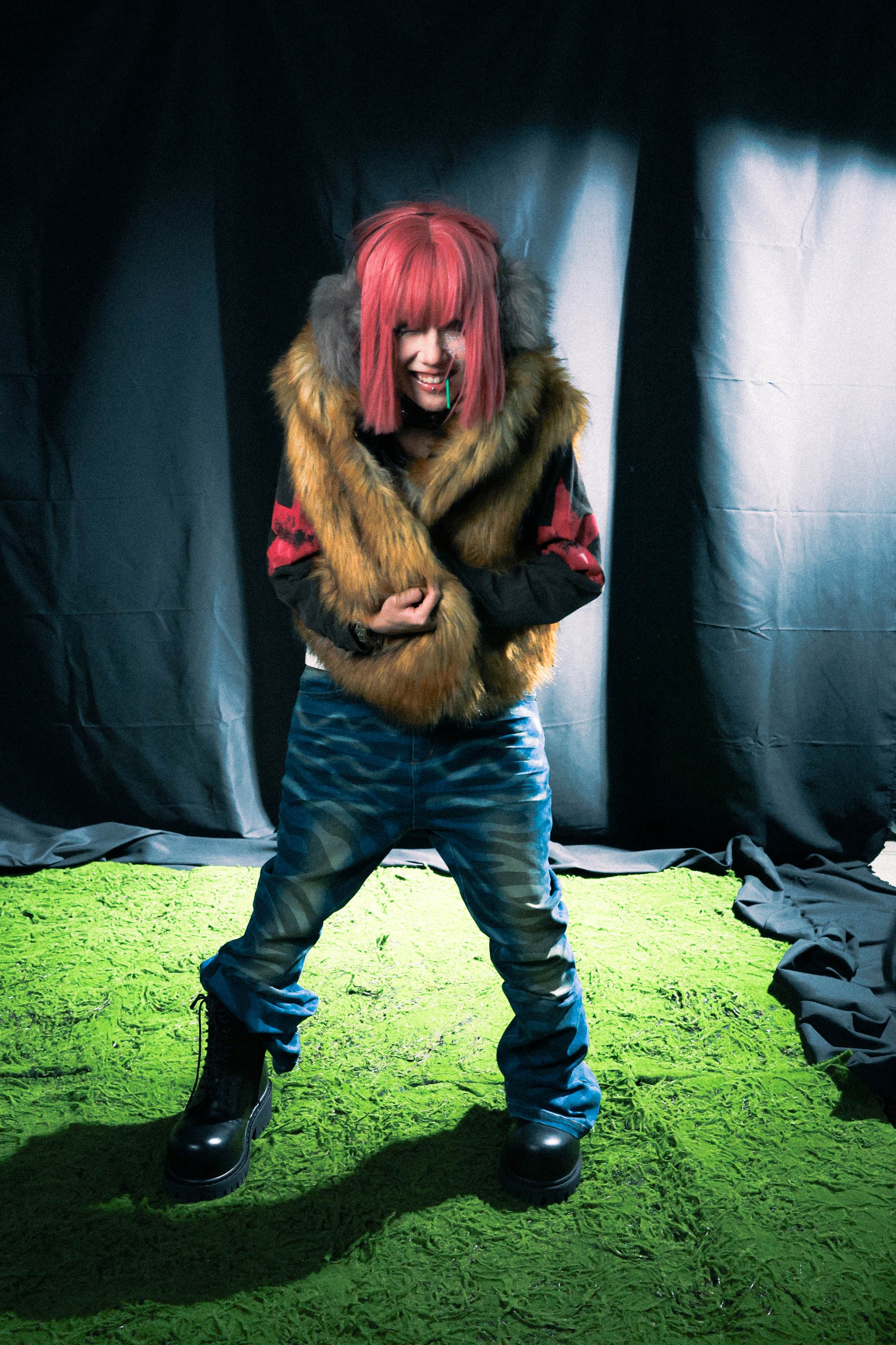 SANSLAWS丨Faux Fur Leather Appliqué Vest - PSYLOS 1, SANSLAWS丨Faux Fur Leather Appliqué Vest, Vest, SANSLAWS, PSYLOS 1