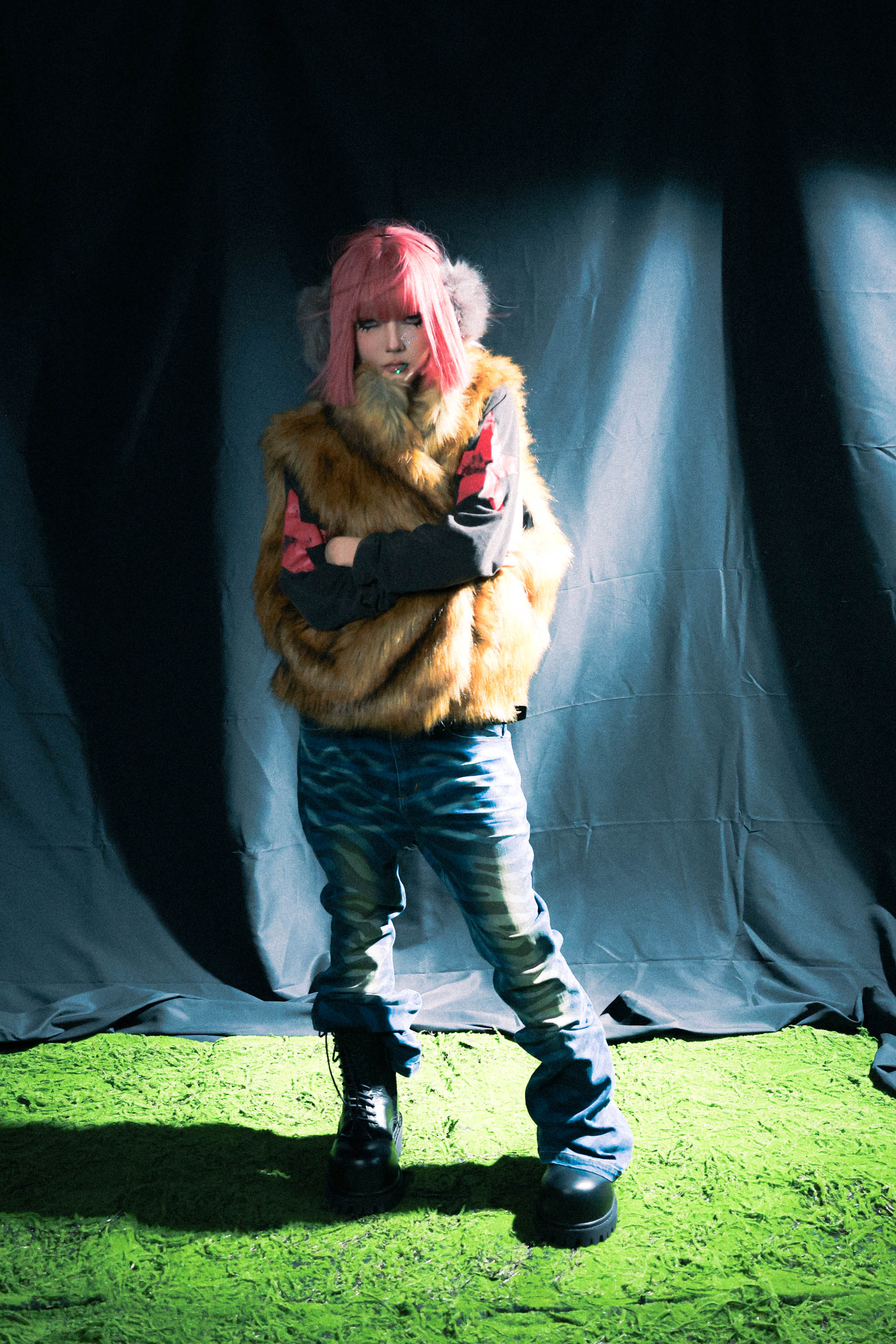 SANSLAWS丨Faux Fur Leather Appliqué Vest - PSYLOS 1, SANSLAWS丨Faux Fur Leather Appliqué Vest, Vest, SANSLAWS, PSYLOS 1