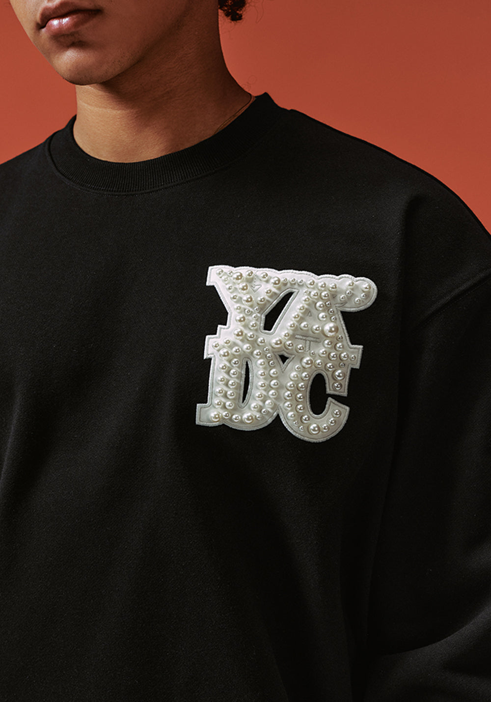 YADcrew丨Pearl Appliqué Basic Crew Neck Sweatshirt - PSYLOS 1, YADcrew丨Pearl Appliqué Basic Crew Neck Sweatshirt, Sweatshirts, YADcrew•JAPAN, PSYLOS 1