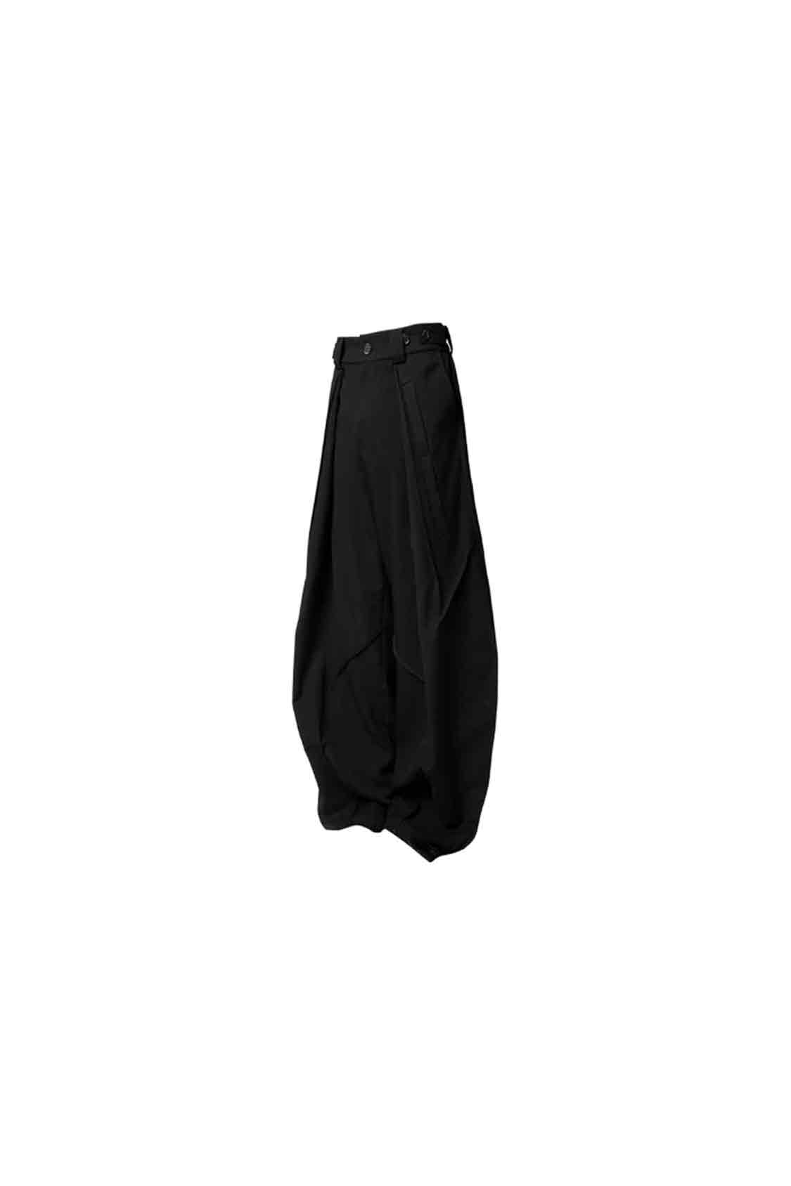 Static Wing Pattern Thick Cut Trousers