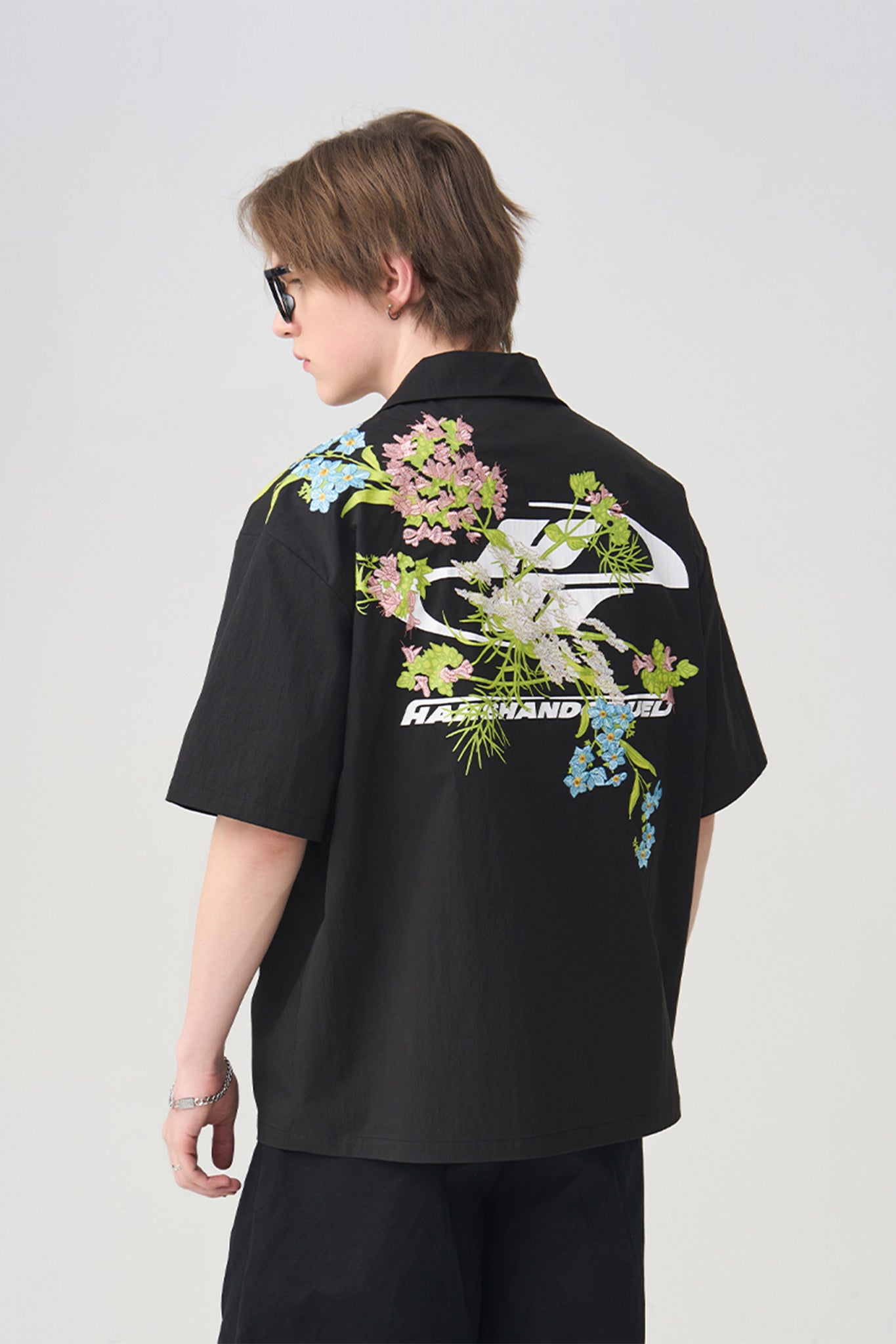 New Chinese Style Shoulder Floral Embroidery Print Short-Sleeved Shirt