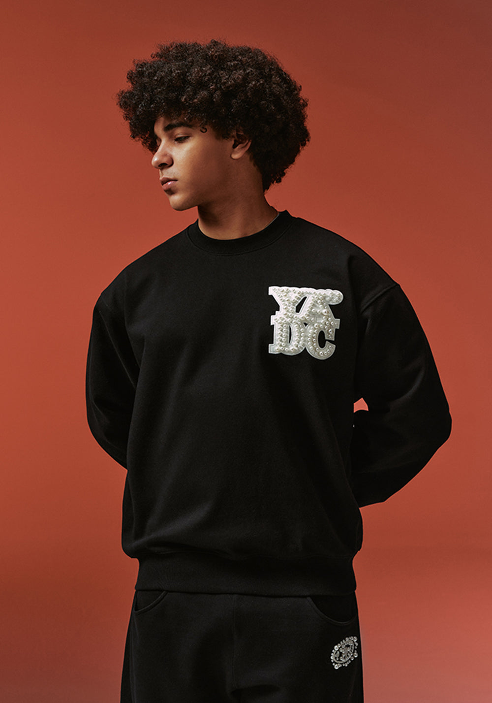 YADcrew丨Pearl Appliqué Basic Crew Neck Sweatshirt - PSYLOS 1, YADcrew丨Pearl Appliqué Basic Crew Neck Sweatshirt, Sweatshirts, YADcrew•JAPAN, PSYLOS 1