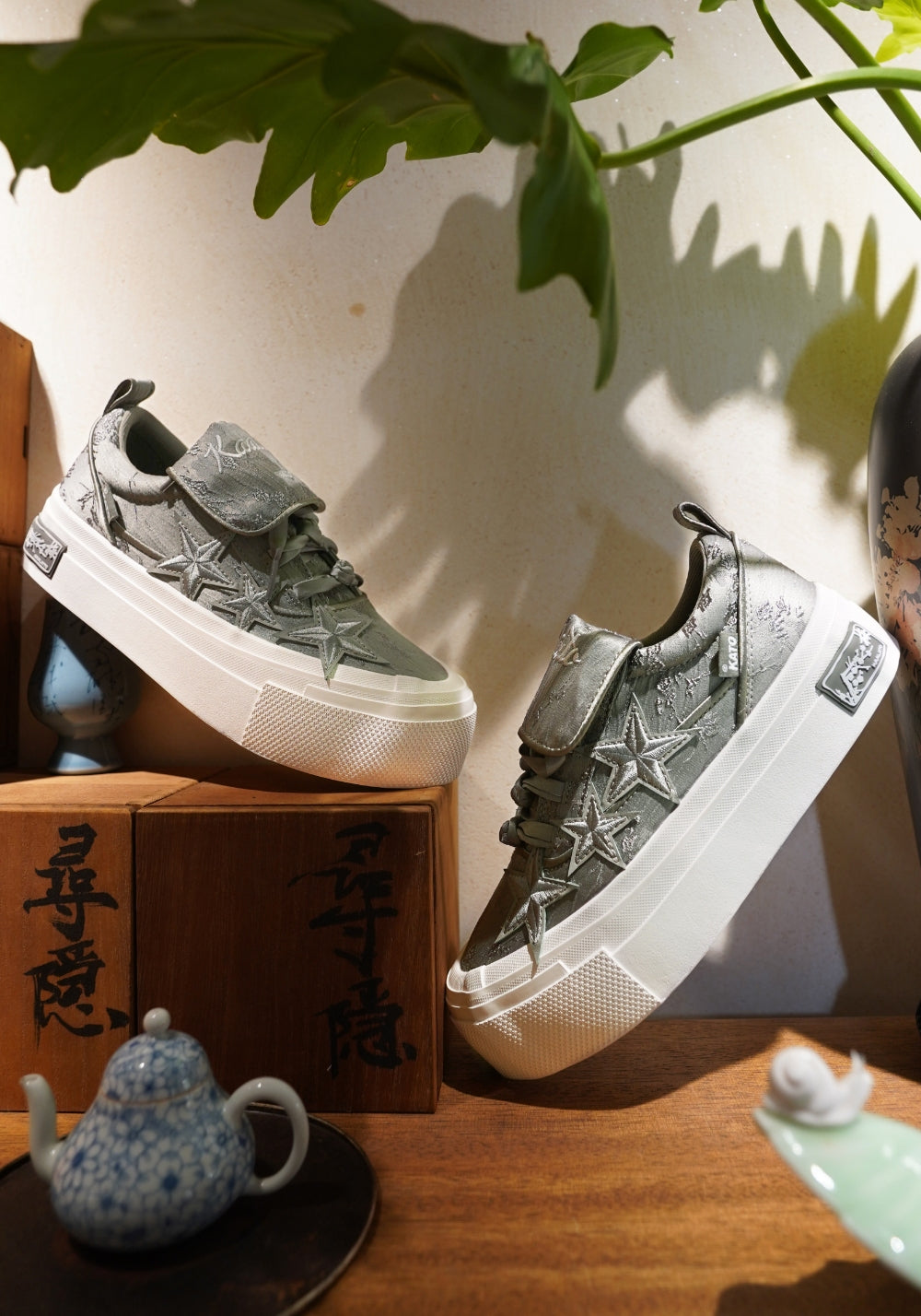 KAALIXTO丨Plum Blossom Star Canvas Shoes - PSYLOS 1, KAALIXTO丨Plum Blossom Star Canvas Shoes, Canvas Sneakers, KAALIXTO•JAPAN, PSYLOS 1