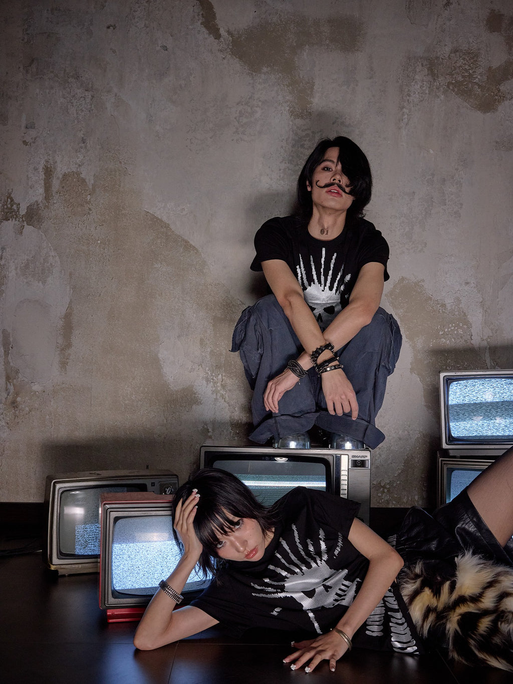PSYLOS 1