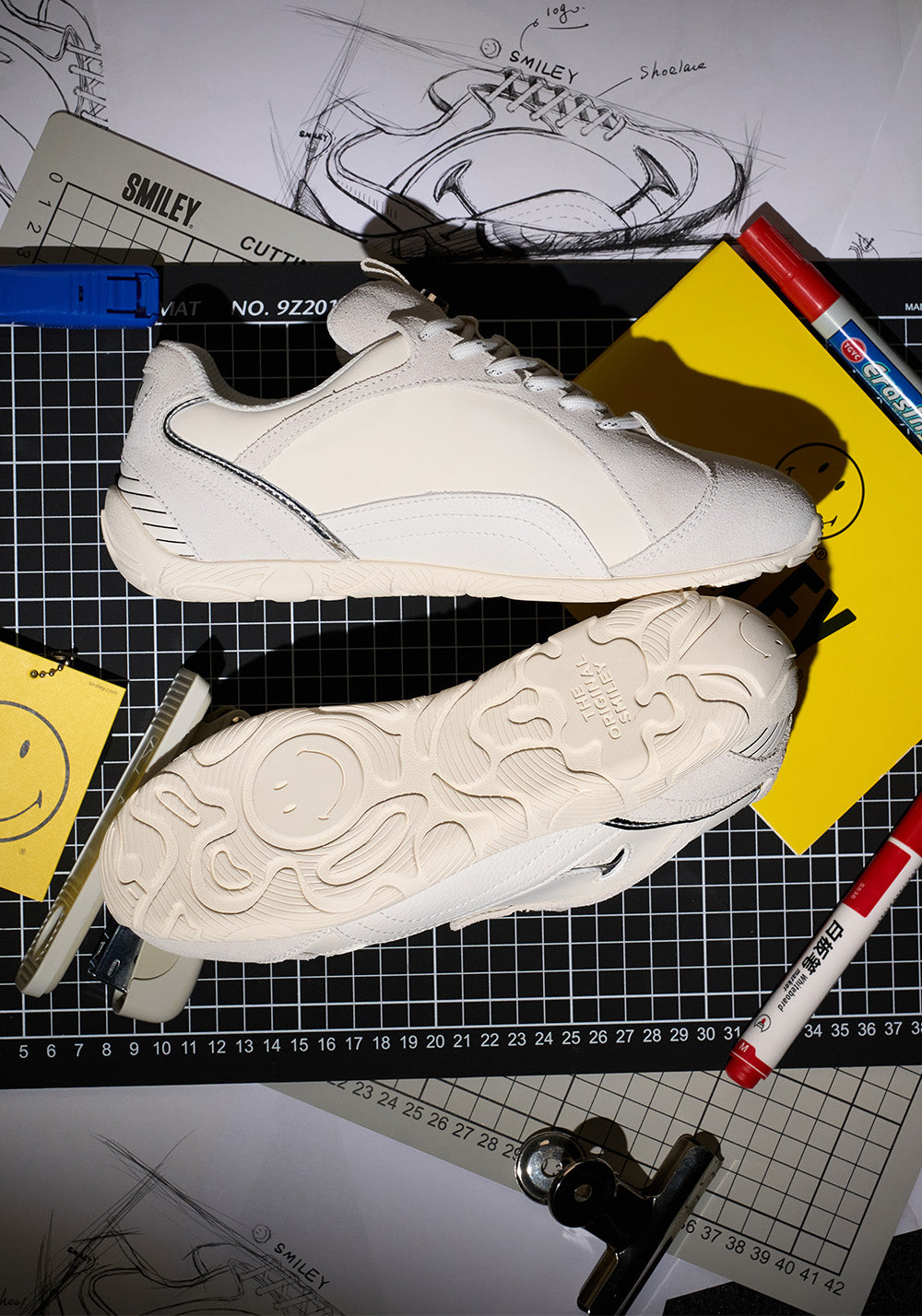 SMILEY丨 Vintage Racer Sneakers - PSYLOS 1, SMILEY丨 Vintage Racer Sneakers, Retro Trainers, SMILEY•JAPAN, PSYLOS 1