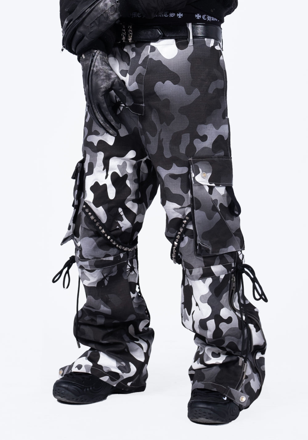 FVVO丨RIVET CARGO PANTS-Camouflage - PSYLOS 1, FVVO丨RIVET CARGO PANTS-Camouflage, Pants, FREE WORLD ORDER, PSYLOS 1
