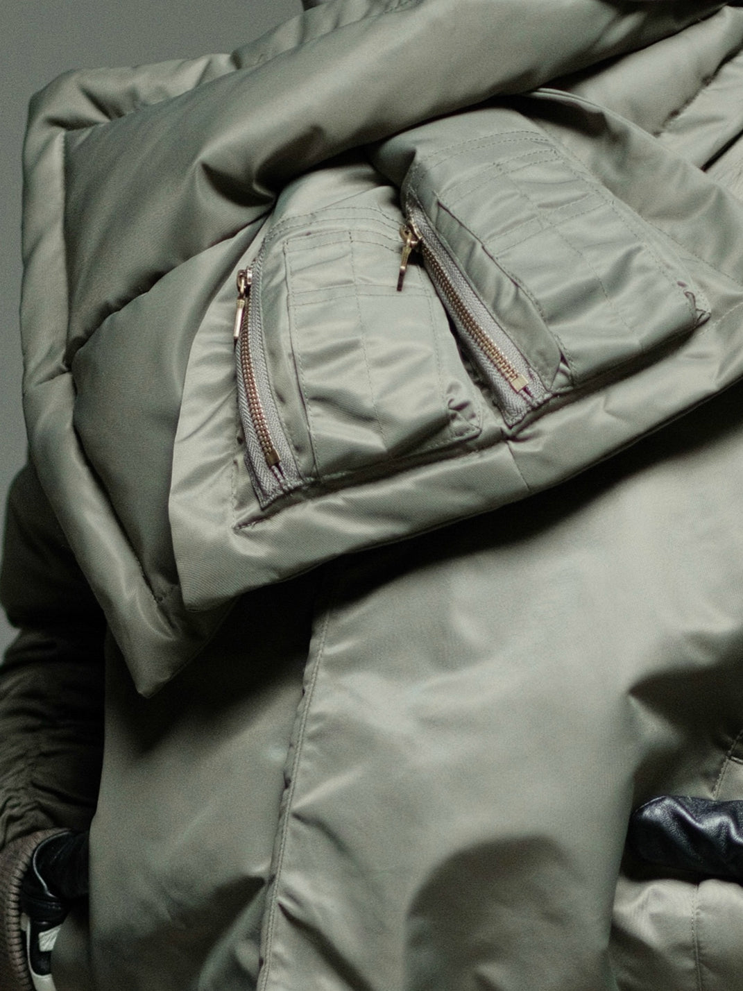 6CRAYON | Thermal Torque Bomber Jacket With Removable Scarf - PSYLOS 1, 6CRAYON | Thermal Torque Bomber Jacket With Removable Scarf, Women's Wear, 6CRAYON, PSYLOS 1