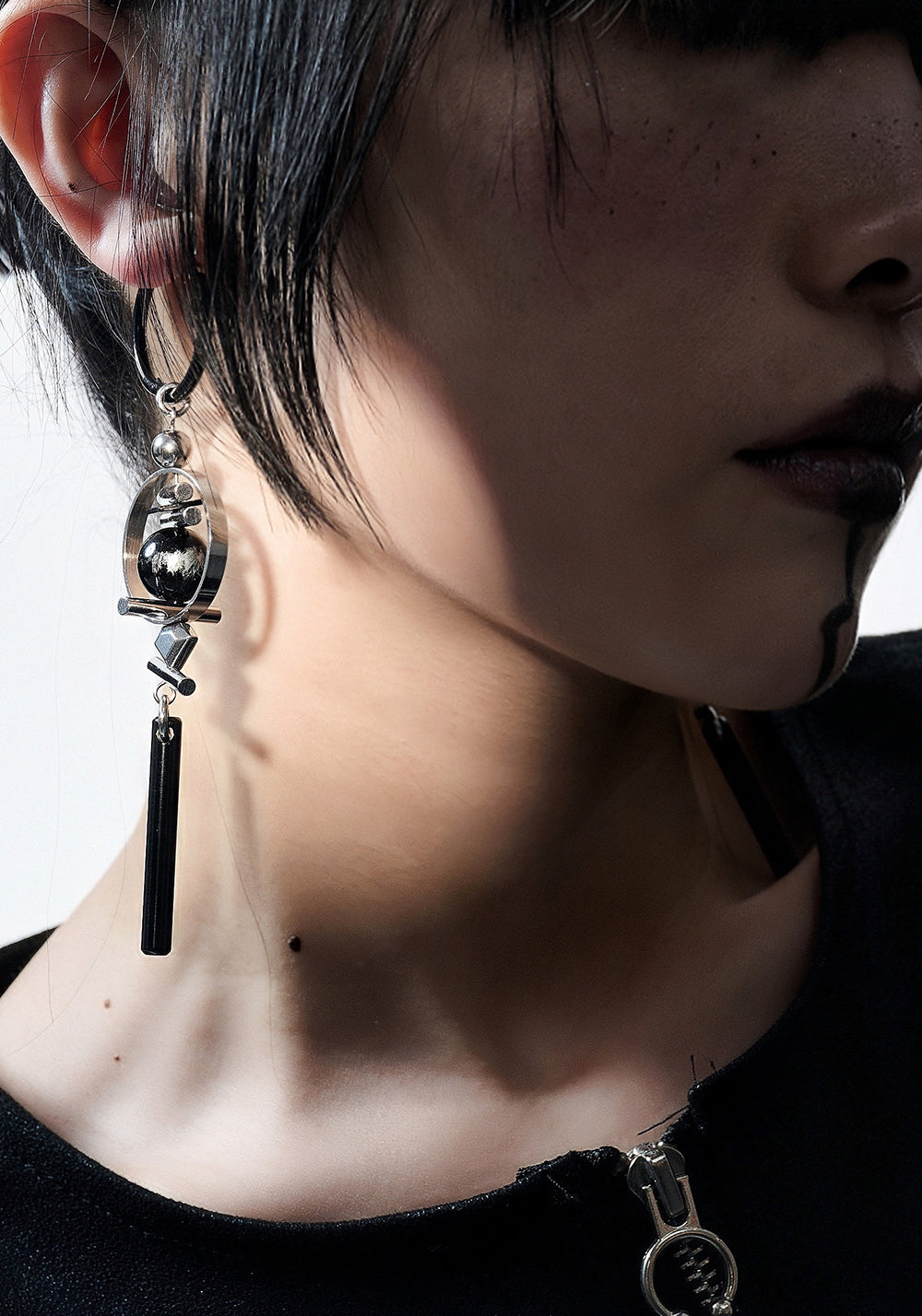 ILLuSoRy丨Armored Titanium Wrist Cuff - PSYLOS 1, ILLuSoRy丨Armored Titanium Wrist Cuff, Accessories, ILLuSoRy, PSYLOS 1